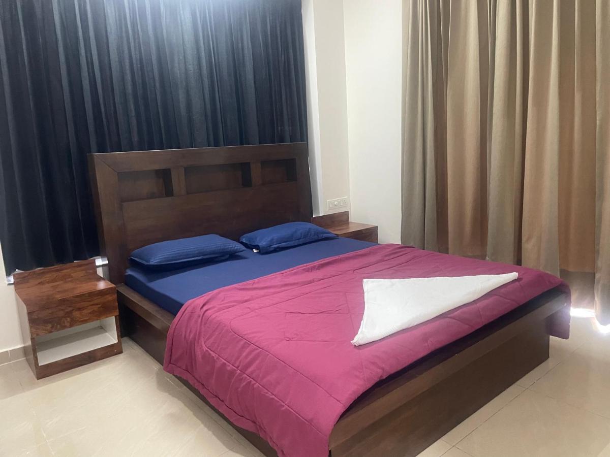 Hotel Royal Nest Premium Pune Exterior foto