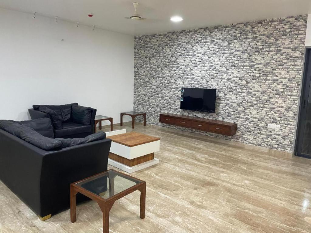 Hotel Royal Nest Premium Pune Exterior foto