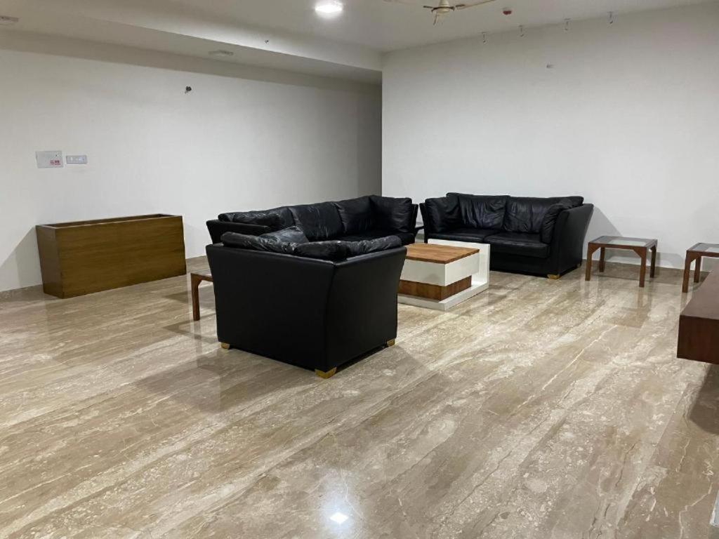 Hotel Royal Nest Premium Pune Exterior foto